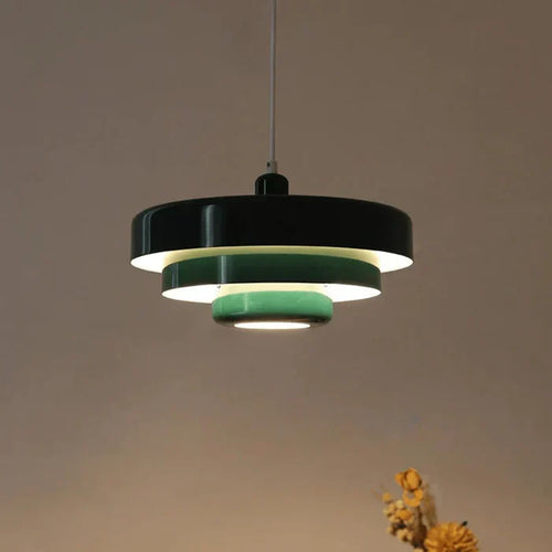 Vintage LED-Pendelleuchte | Mehrschichtiges Metall im nordischen Design | Mehrere Farben