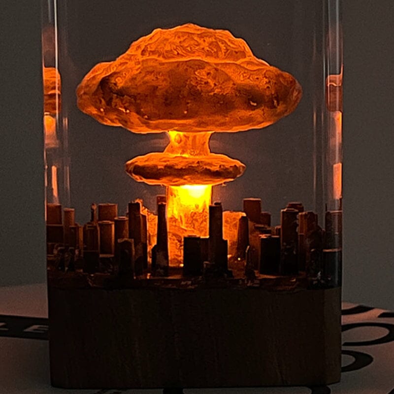 Resinlampe med eksplosive bomber | Skanto