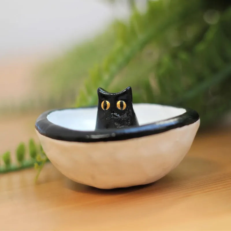 Skanto | Lucky Black Cat Decorative Bowl Dish