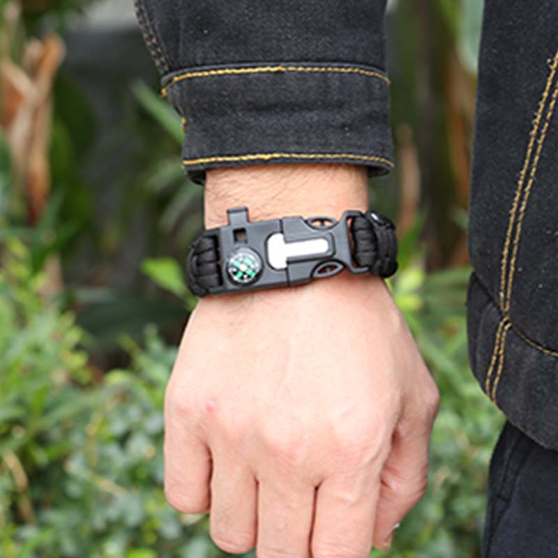 Skanto | Multi-funksjonell overlevelses paracord armbånd