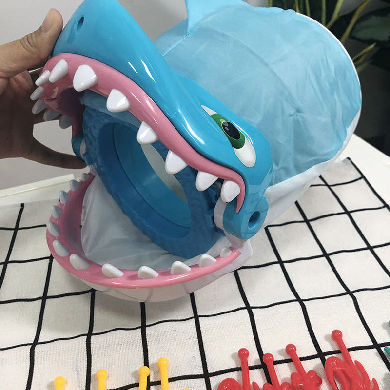 Skanto | Shark Bite Game - Pass på fingrene dine!