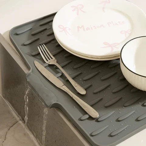 FlexiDry silikon tørkematte – varmebestandig, halkefri og plassbesparende design | Skanto