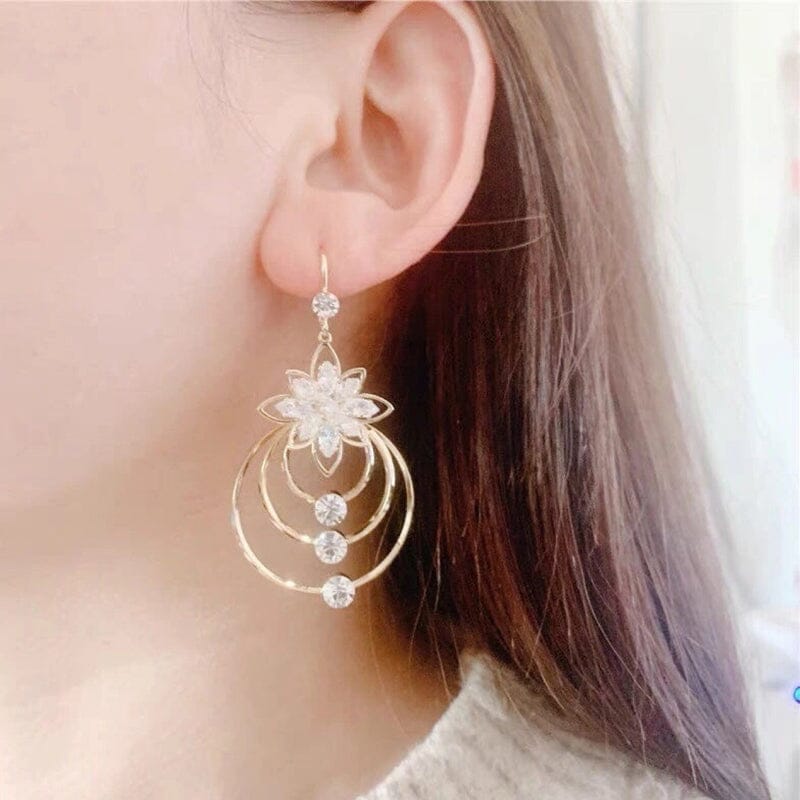 Crystal Lotus Tre Hoop Øredobber | Skanto