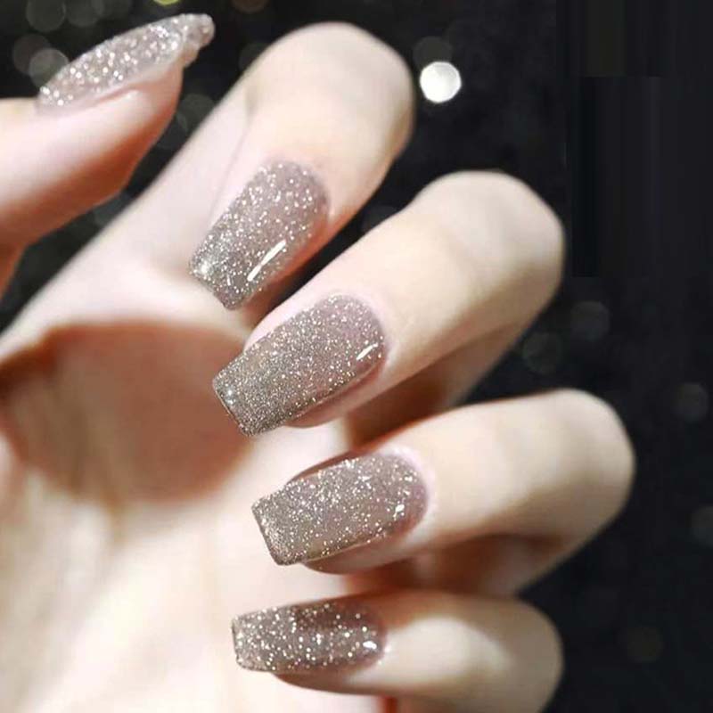 Skanto | Høy-Densitet Glitter Neglelakk