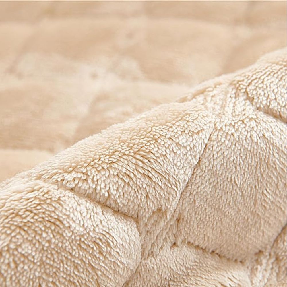 Skanto | Snug Grid Recliner Cover