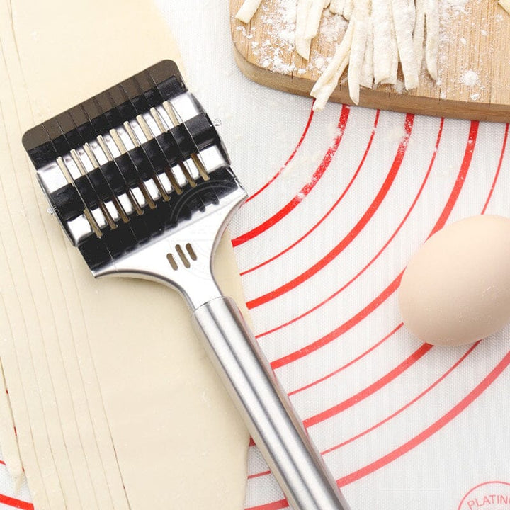 Noodle Spaghetti Cutter Roller | Skanto