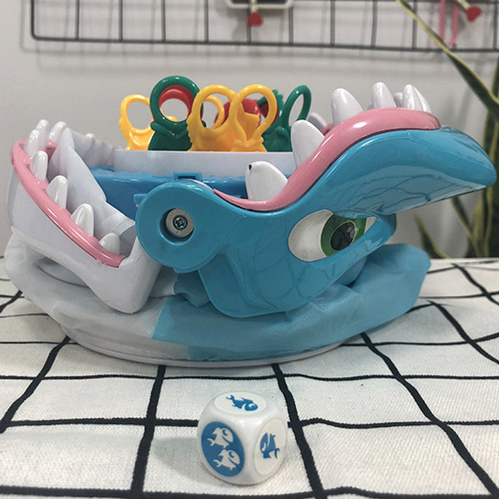 Skanto | Shark Bite Game - Pass på fingrene dine!