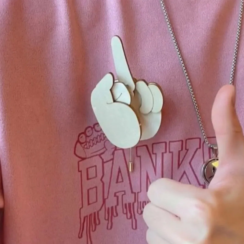 Skanto | Morsom Trefinger Brosje