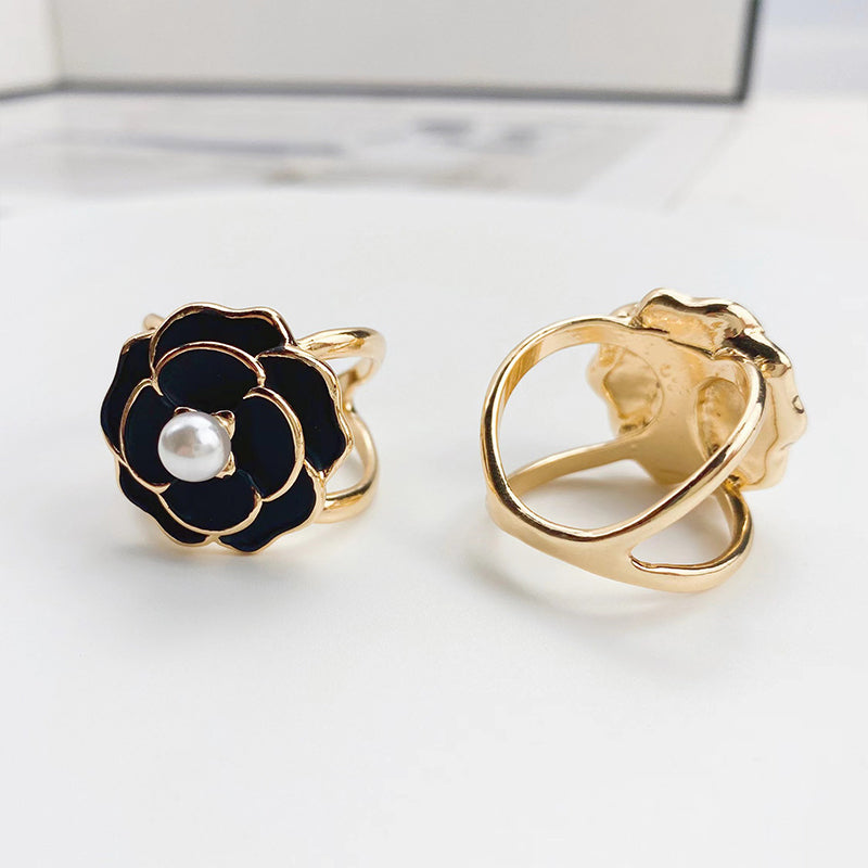 ️Camellia Skjerf Løkke️ | Skanto