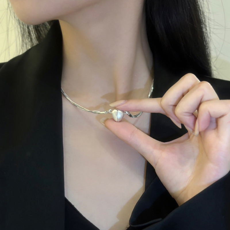 Skanto | Halskjede med magnetisk hjerteanheng