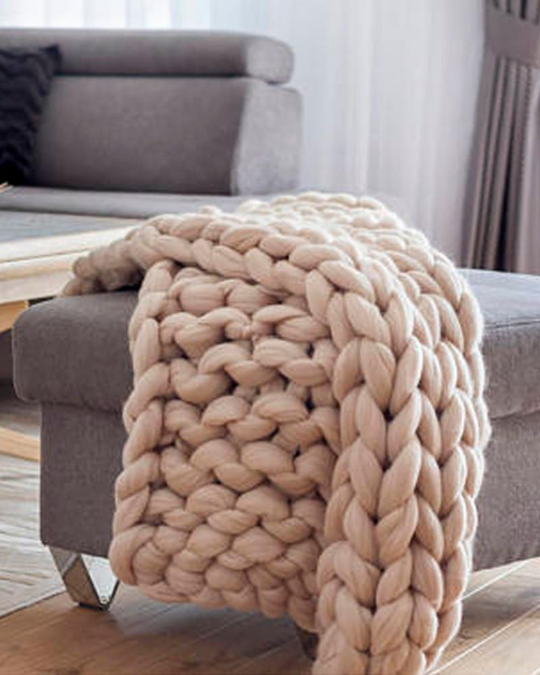 Skanto | Strikket Asymmetrisk Kvinnegenser