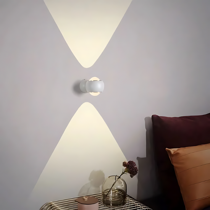 Skanto | 180° LED Vegglampe