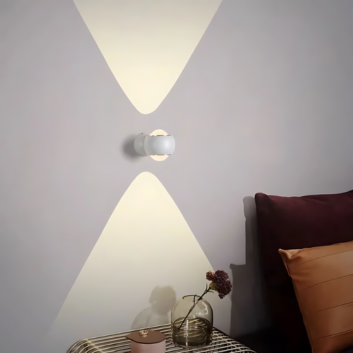 Skanto | 180° LED Vegglampe