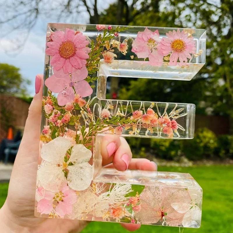 Skanto | Blomster Harpikslampe