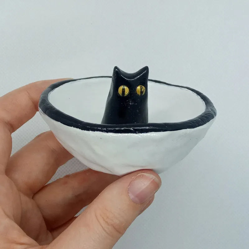 Skanto | Lucky Black Cat Decorative Bowl Dish