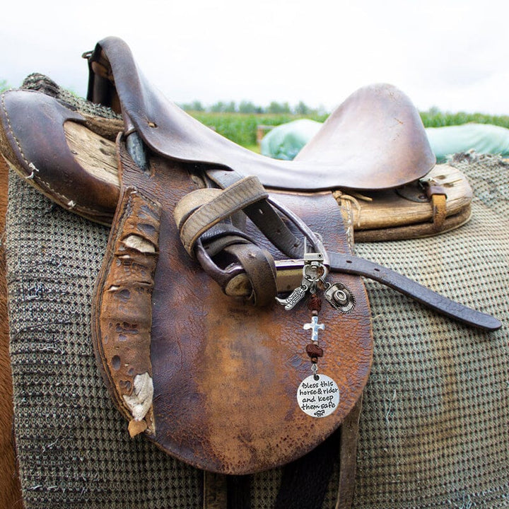 Skanto | Saddle and bridle charm clip