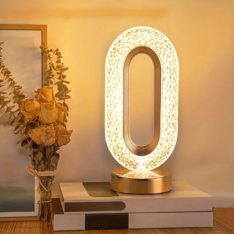 Skanto | Bordlampe med justerbarhet og moderne design