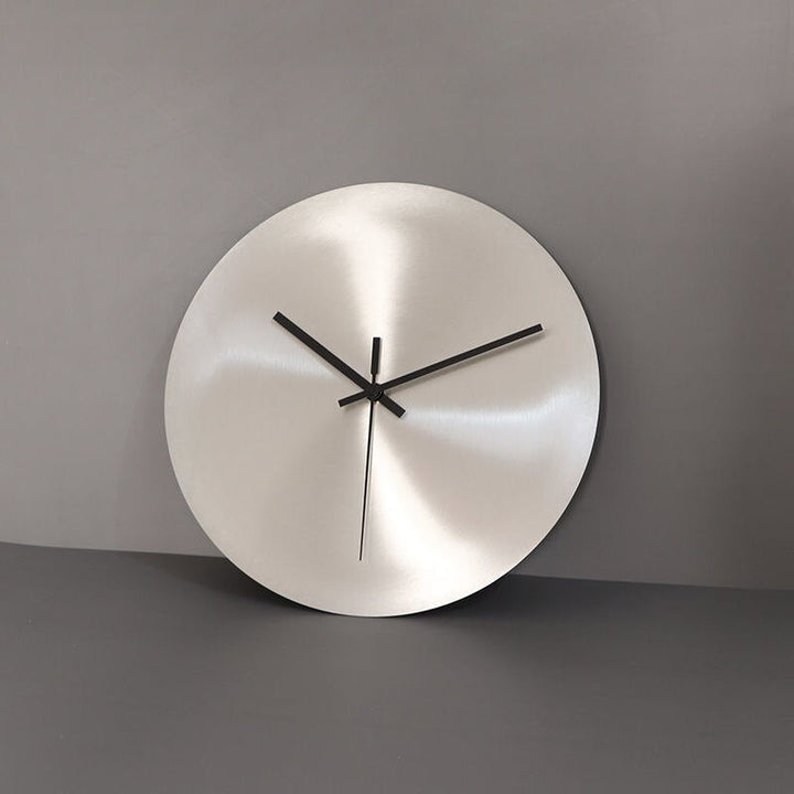 Skanto | ClearTime - Minimalistisk Veggklokke i Rustfritt Stål