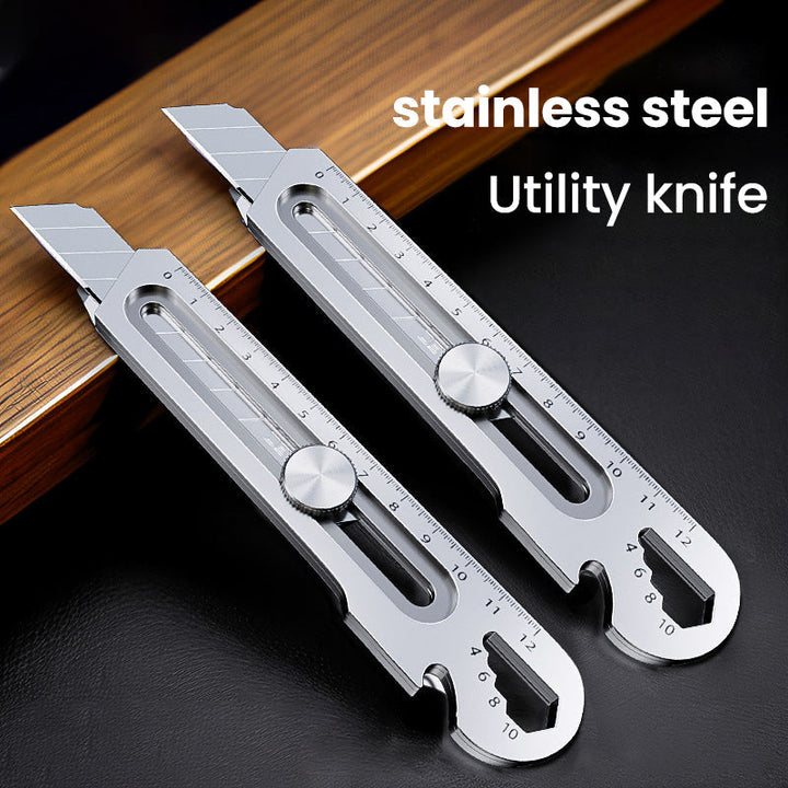 Skanto | Multifunctional Tool Knife