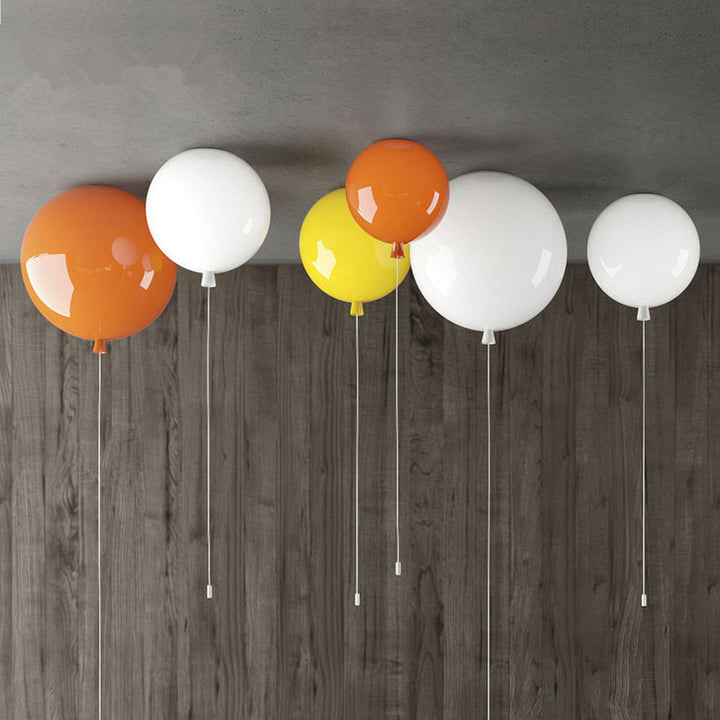 Kompakt Moderne LED Ballong Taklampe - AuraLite | Skanto