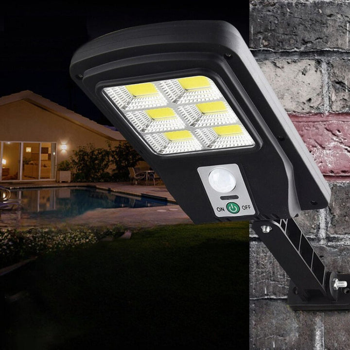 Skanto | Solar Gate Lys med 4000 Lumen (Rydde-Salg)
