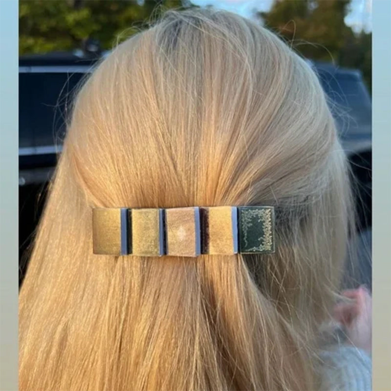 Skanto | Miniatyrbok Hårnål Barrette