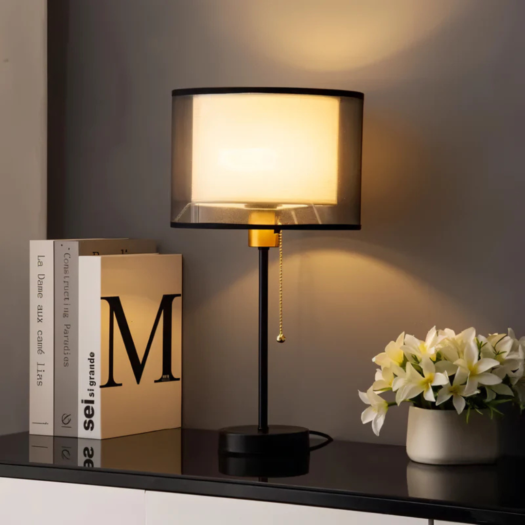 Skanto | Bordlampe med dobbel tekstilskjerm