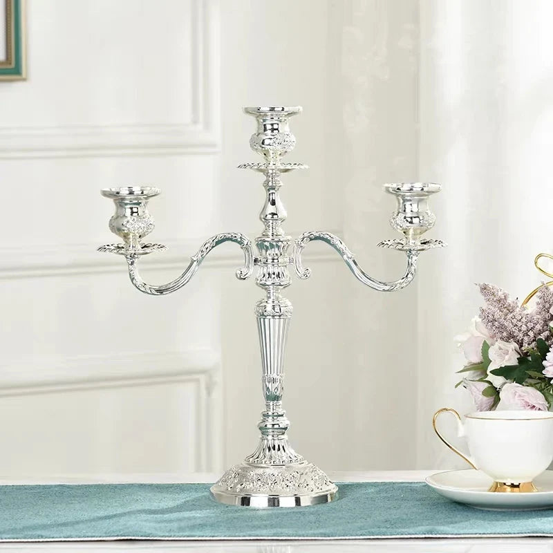 Skanto | GildedNocturne Kandelaber