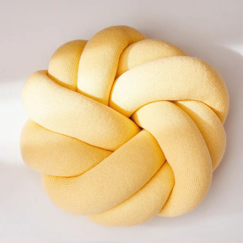 Skanto | Puffy Pretzel Cushion