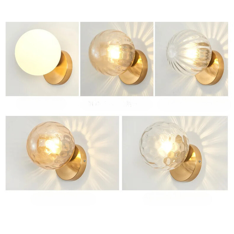 LuxeGlow - Stilfullt Gull Vegglampe med Glassball Skanto
