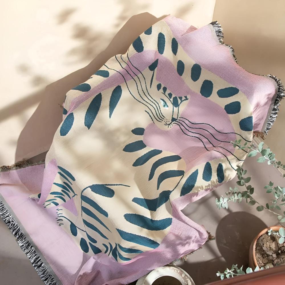 Skanto | Kunstnerisk She Tiger Kastepledd