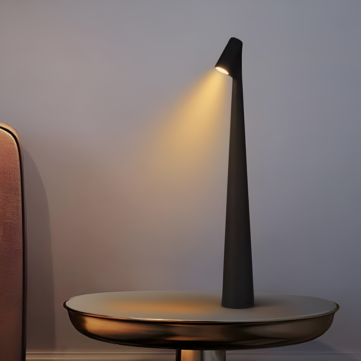 Nordic Slim Trådløs Skrivebordslampe | Skanto
