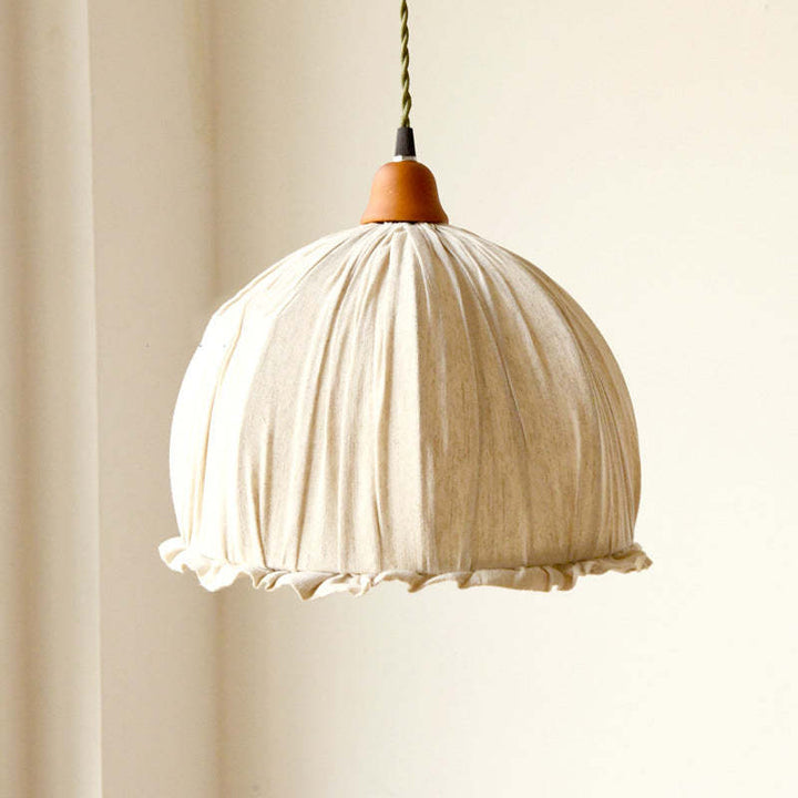 EcoLume - Minimalistisk skandinavisk LED-pendellampe med beige stoffskjerm og justerbar bue for stue og spisestue
