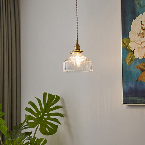 Rustikk Pendellampe med Ripplet Glass - Industriell Design | Skanto