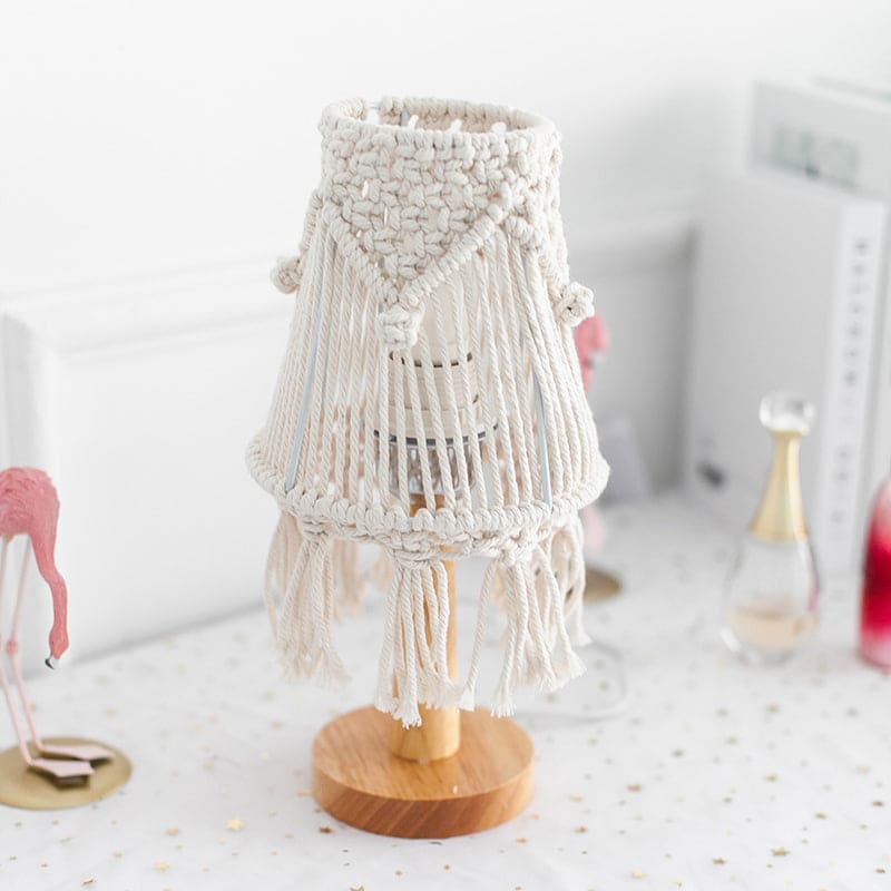 FeatherGlow Bordlampe – Luksus Bordlampe med Forenklet Design Skanto