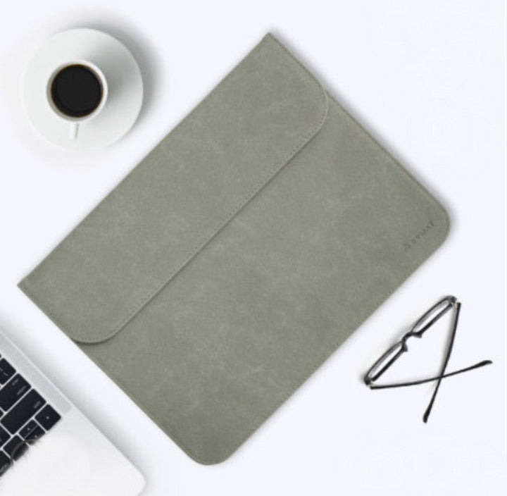 Skanto | Bærbar ultratynn laptopdeksel, med slank design, delikat fleece og usynlig magnetlås