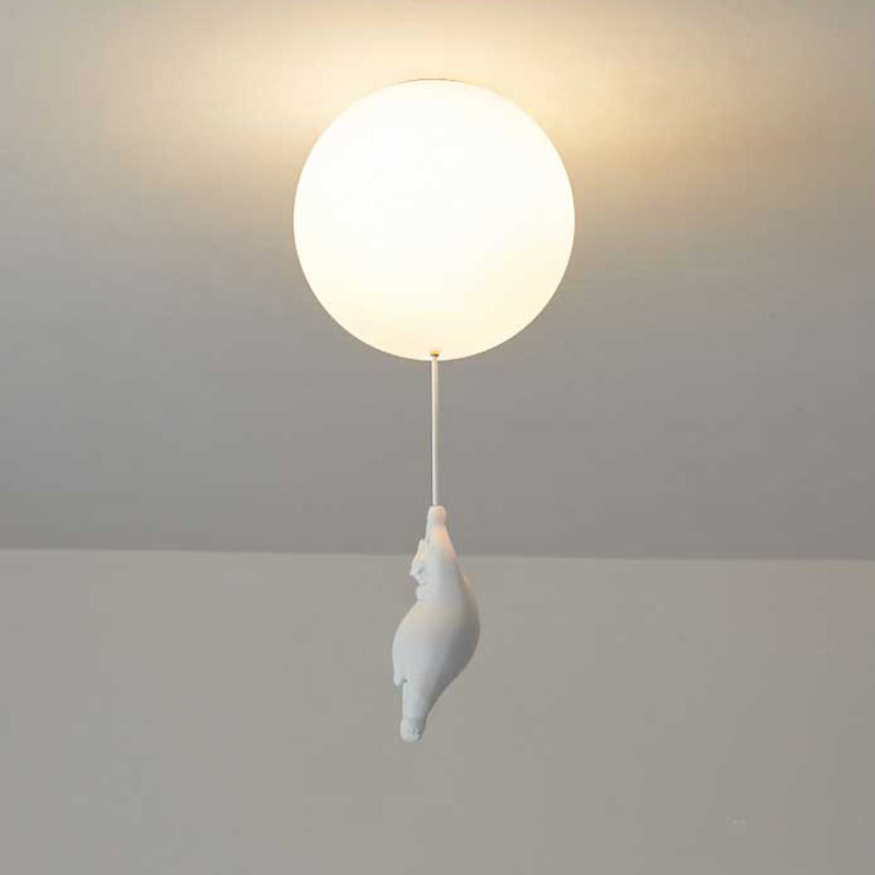 SkyDream Kids Taklampe med Bjørn og Ballong - Lekent Design og Energisparende LED-belysning | Skanto