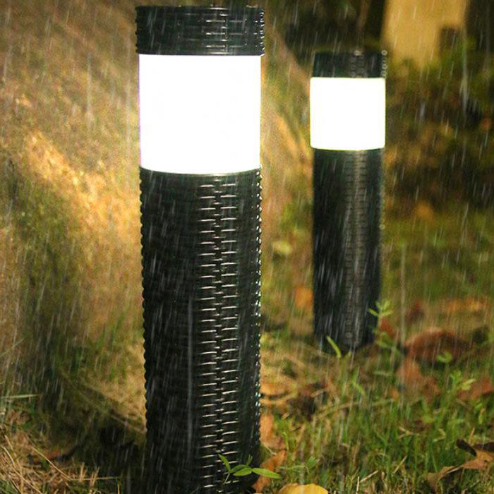 Skanto | Utendørs Solenergi Rattan Sylinderformet LED Hage Gress In-ground Landskapslys