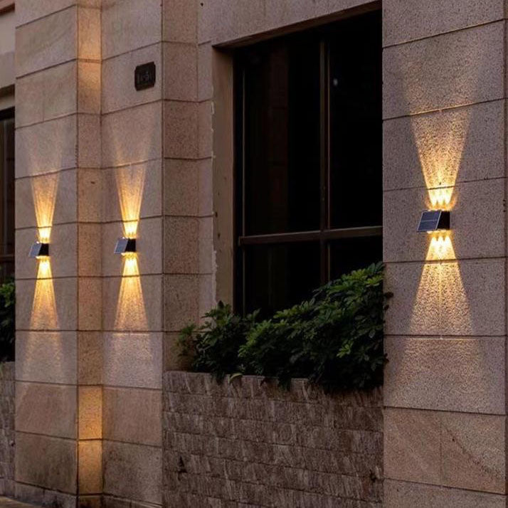 Moderne industriell sol vanntett ABS søyle LED vegglampe for utendørs terrasse | Skanto