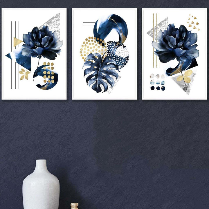 Abstrakt geometrisk blomstermønster i marineblått og gull, sett med 3 veggkunstverk