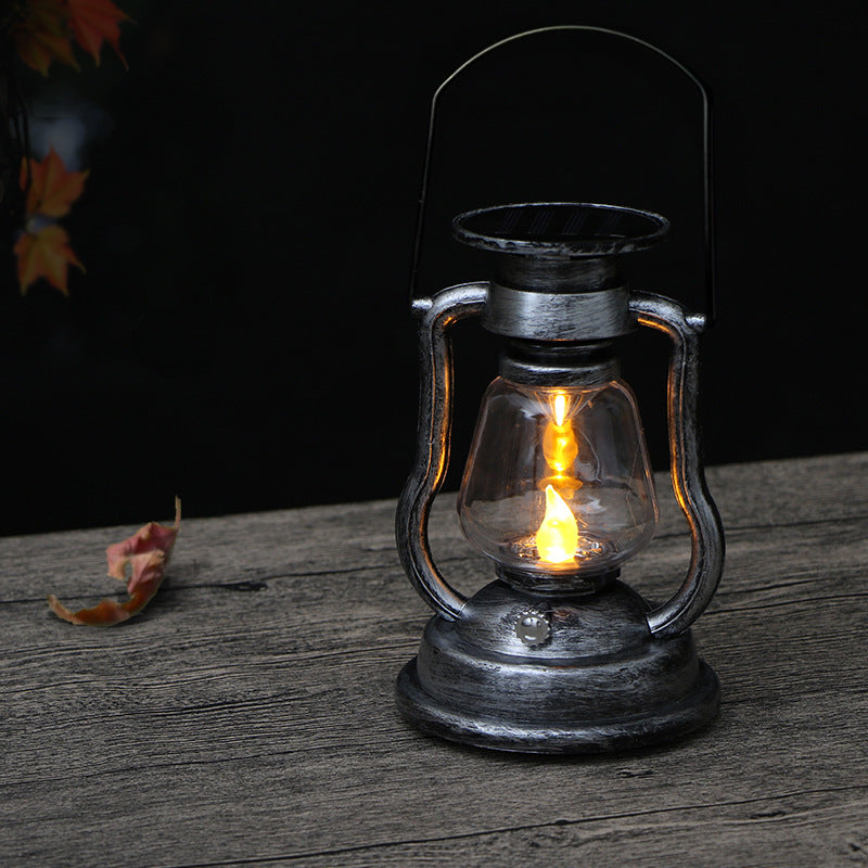 Antikk inspirert solenergi LED-lanterne med glasskuppel og metallhåndtak Skanto