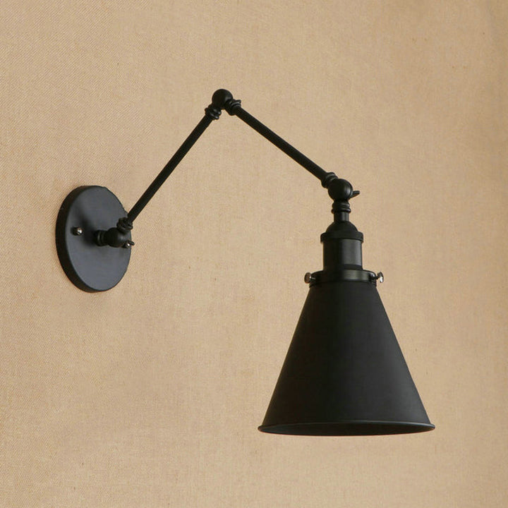 IndustrialFarm – Vegglampe i Svart/Rust med Rustikk Stil Skanto