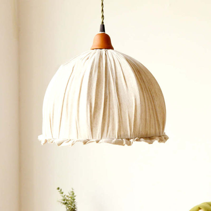 EcoLume - Minimalistisk skandinavisk LED-pendellampe med beige stoffskjerm og justerbar bue for stue og spisestue