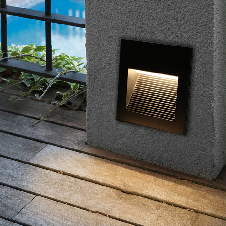 Aluminium Firkantet Nedsenket Vegglampe Minimalistisk Svart LED Fotlampe for Trapp| Skanto