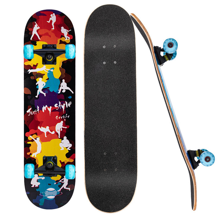 Robust grafisk skateboard Skanto