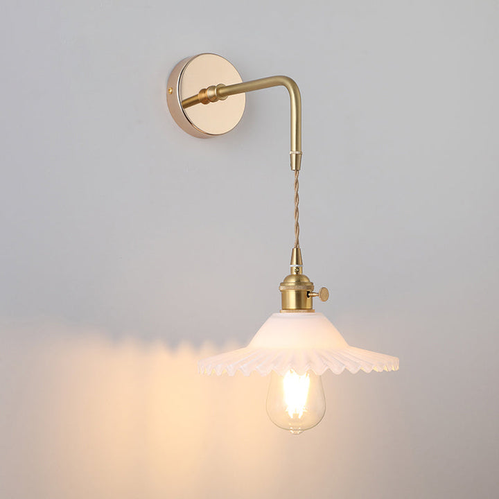 Skjermet Glass Vegglampe Vintage Enkelt Lyspære Sengemontasje Lampe i Gull | Skanto