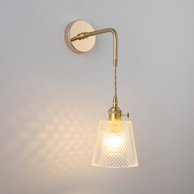 Skjermet Glass Vegglampe Vintage Enkelt Lyspære Sengemontasje Lampe i Gull | Skanto