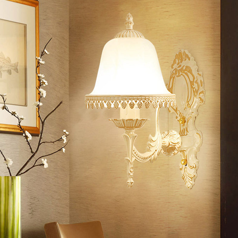 Skanto | Gjengede Vegglampe Klassisk Blomsterlakk Frostet Glass Veggbelysning i Hvit