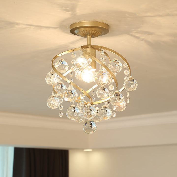 Skanto | CrystalElegance Pendel - Luksus Taklampe med Messingdetaljer