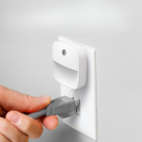 Skanto | Energisparende stikkontakt nattlys med automatisk sensor (6-pakning)